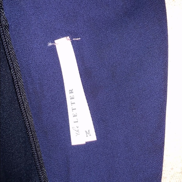 The Letter Ruffle Sleeve Sheath Dress Medium - Picture 5 of 8